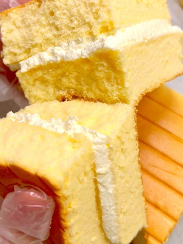 Cotton Sponge Cake with Filling